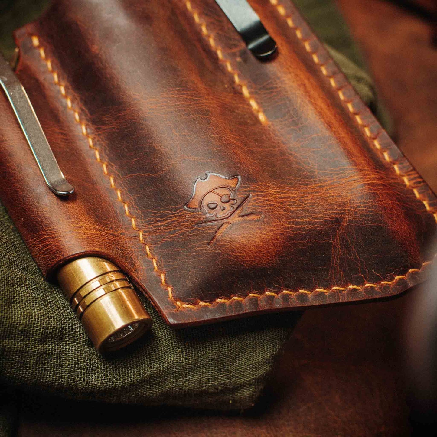 Pirate Goods First Mate v3 – Handcrafted Leather EDC Pocket Organizer