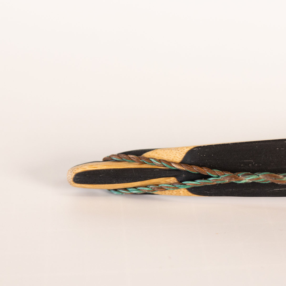 Traditional reflex-deflex longbow by The BONES.