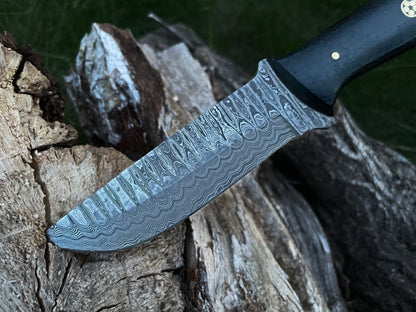 Damascus Steel Bushcraft Knife – Hand-Forged 200-Layer Blade with Carbon Fiber Handle & Leather Sheath