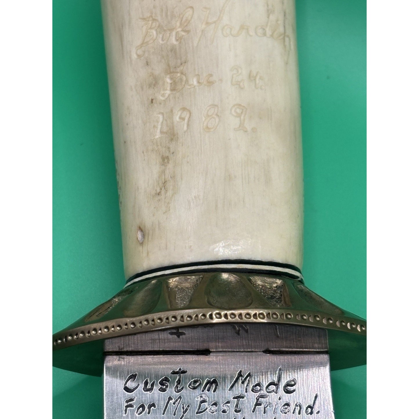 Bob Hardin Custom Bowie Knife 1989 – Scrimshaw Eagle, Serial No. 5 of 25